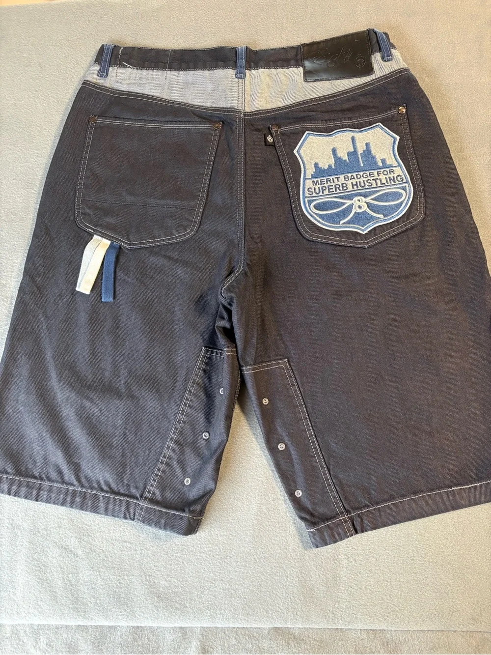 Men's Dark Charcoal Cargo Shorts with Utility Pockets